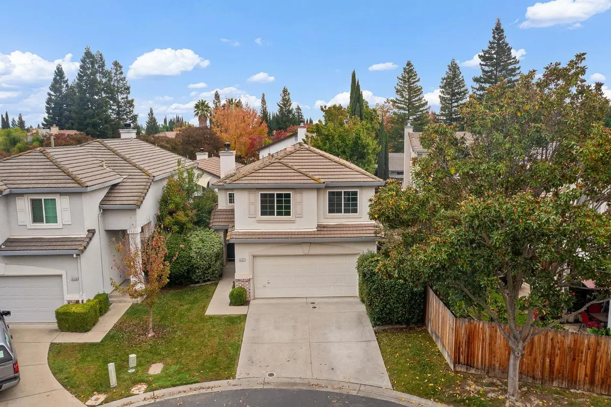 8741 Noble Fir Lane, Elk Grove, CA 95758 - Image #1