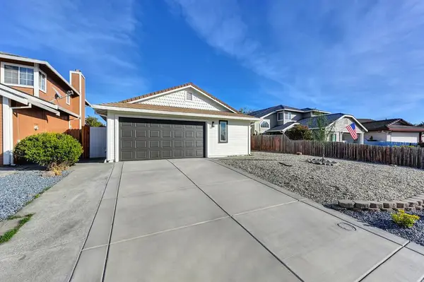 6893 Cal Valley Way, Sacramento, CA 95822