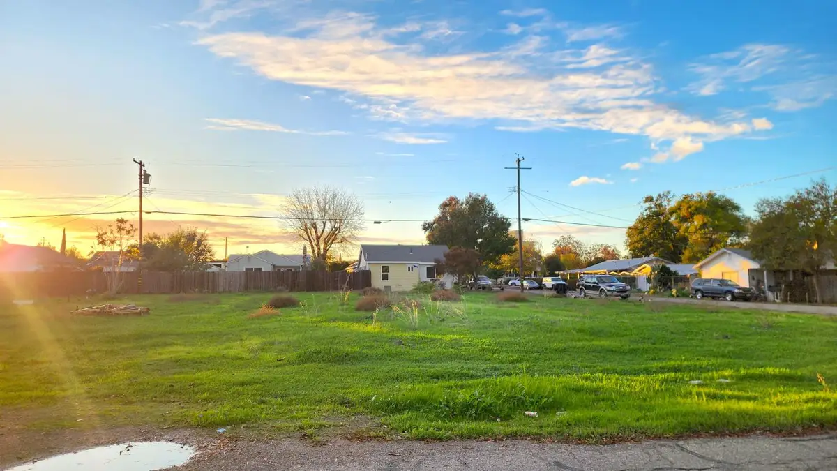 501 1st Street, Arbuckle, CA 95912 - Image #1