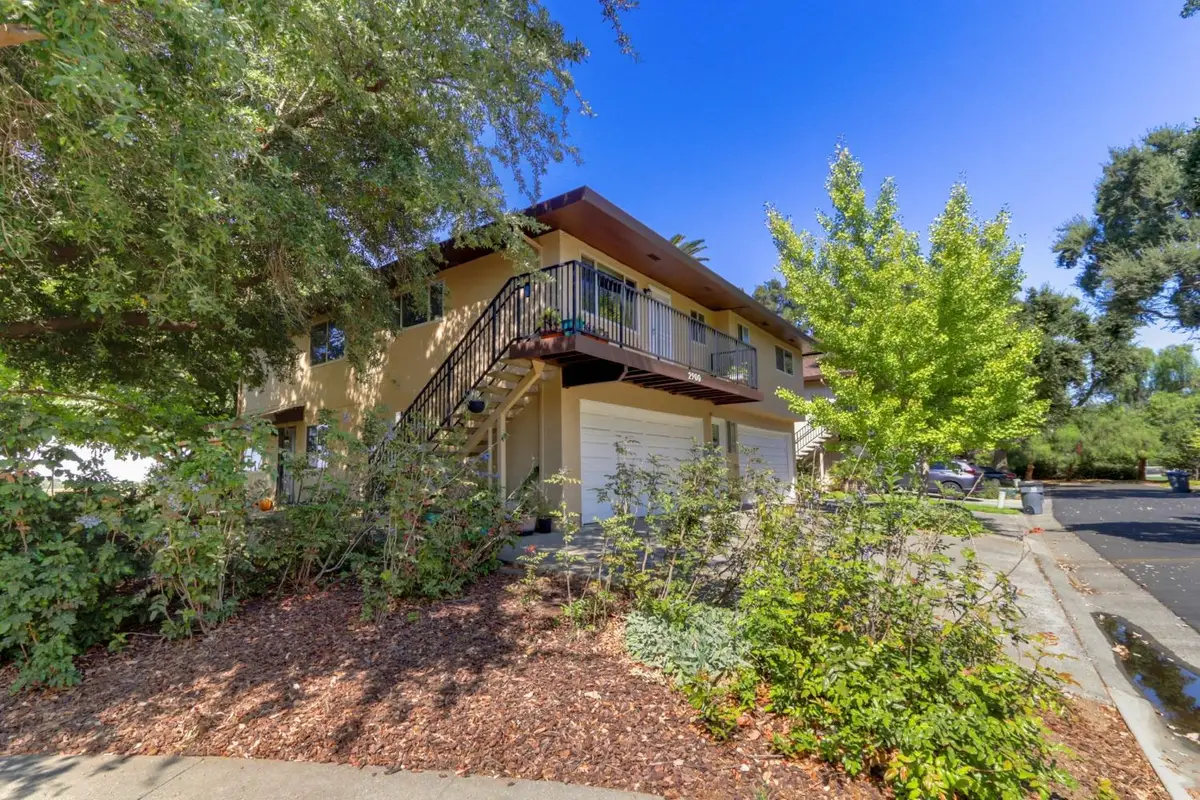 2900 Pole Line Road #2, Davis, CA 95618 - Image #1