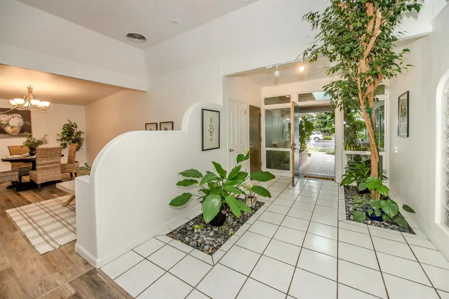 715 Dartmouth Place, Woodland, CA 95695 - Image #3