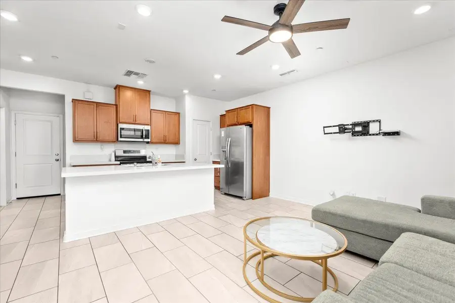 5301 E Commerce Way #56101, Sacramento, CA 95835 - Image #2