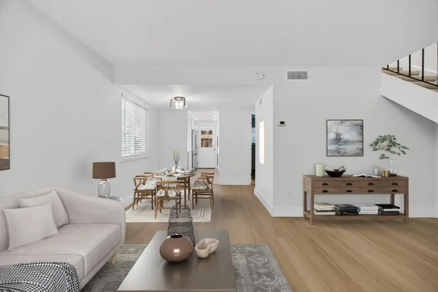 28 Creeks Edge Way, Sacramento, CA 95823 - Image #2