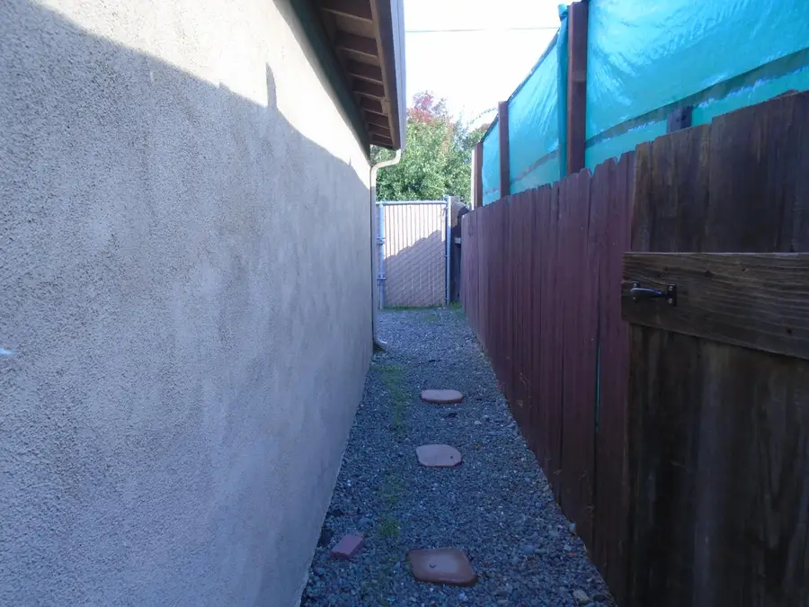 322 Johnson Street, Modesto, CA 95354 - Image #3