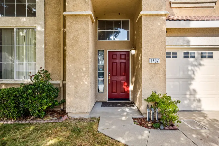 1707 Poppy Drive, Rocklin, CA 95765 - Image #2