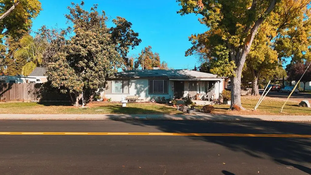 927 E Fairmont Avenue, Modesto, CA 95350 - Image #1