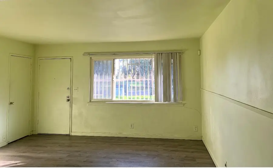 6235 Dias Avenue, Sacramento, CA 95824 - Image #2