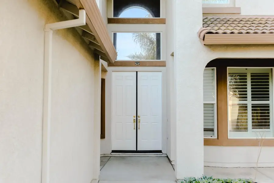 10208 Jenny Lynn Way, Elk Grove, CA 95757 - Image #2