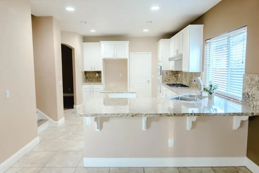 10208 Jenny Lynn Way, Elk Grove, CA 95757 - Image #3