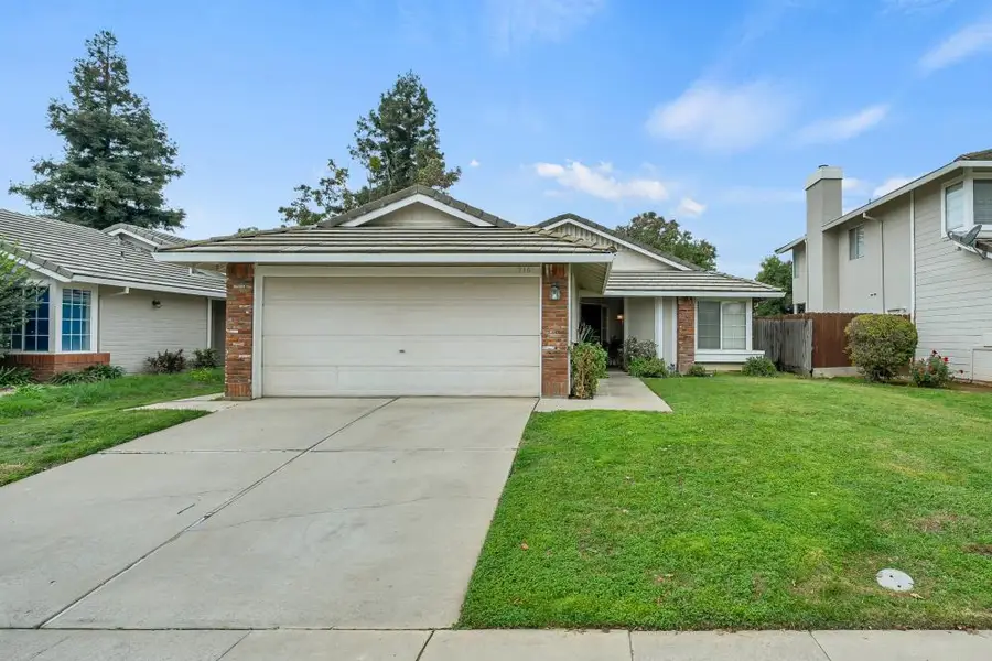 716 Summit Lakes Way, Galt, CA 95632 - Image #3