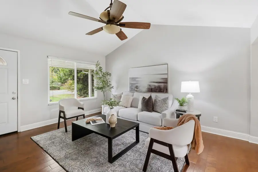 2615 Coho Court, Sacramento, CA 95826 - Image #3