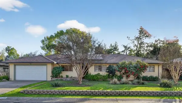 1430 Claremont Way, Sacramento, CA 95822