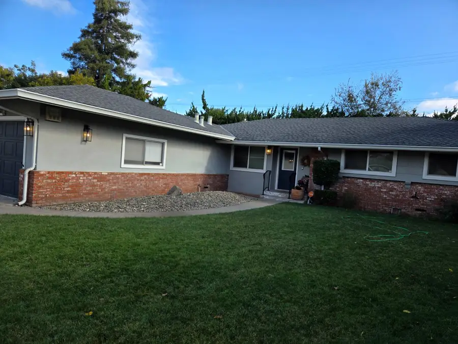 1208 Bristol Court, Modesto, CA 95350 - Image #2