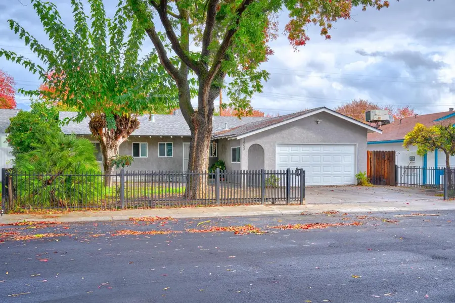 1953 Debonaire Drive, Modesto, CA 95350 - Image #3