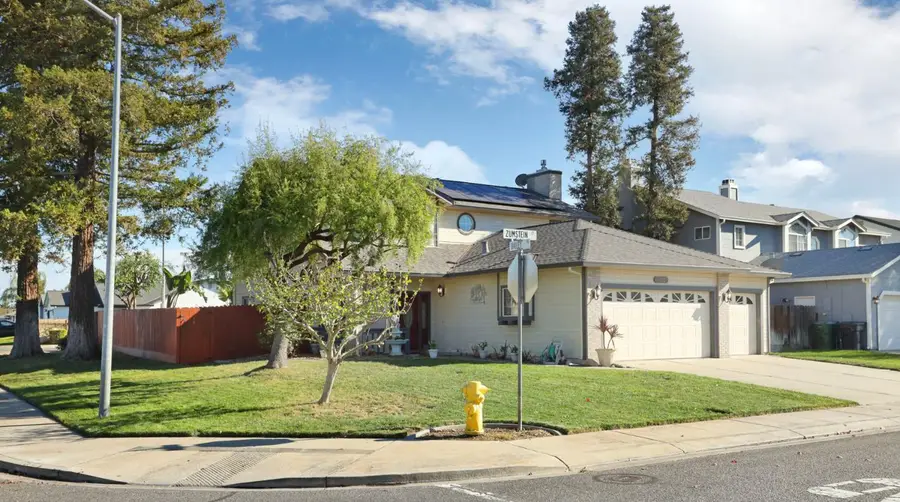 1122 Zumstein Court, Ripon, CA 95366 - Image #3