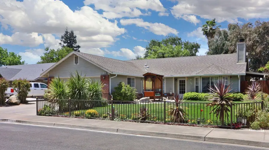 460 Senorita Court, Oakdale, CA 95361 - Image #3