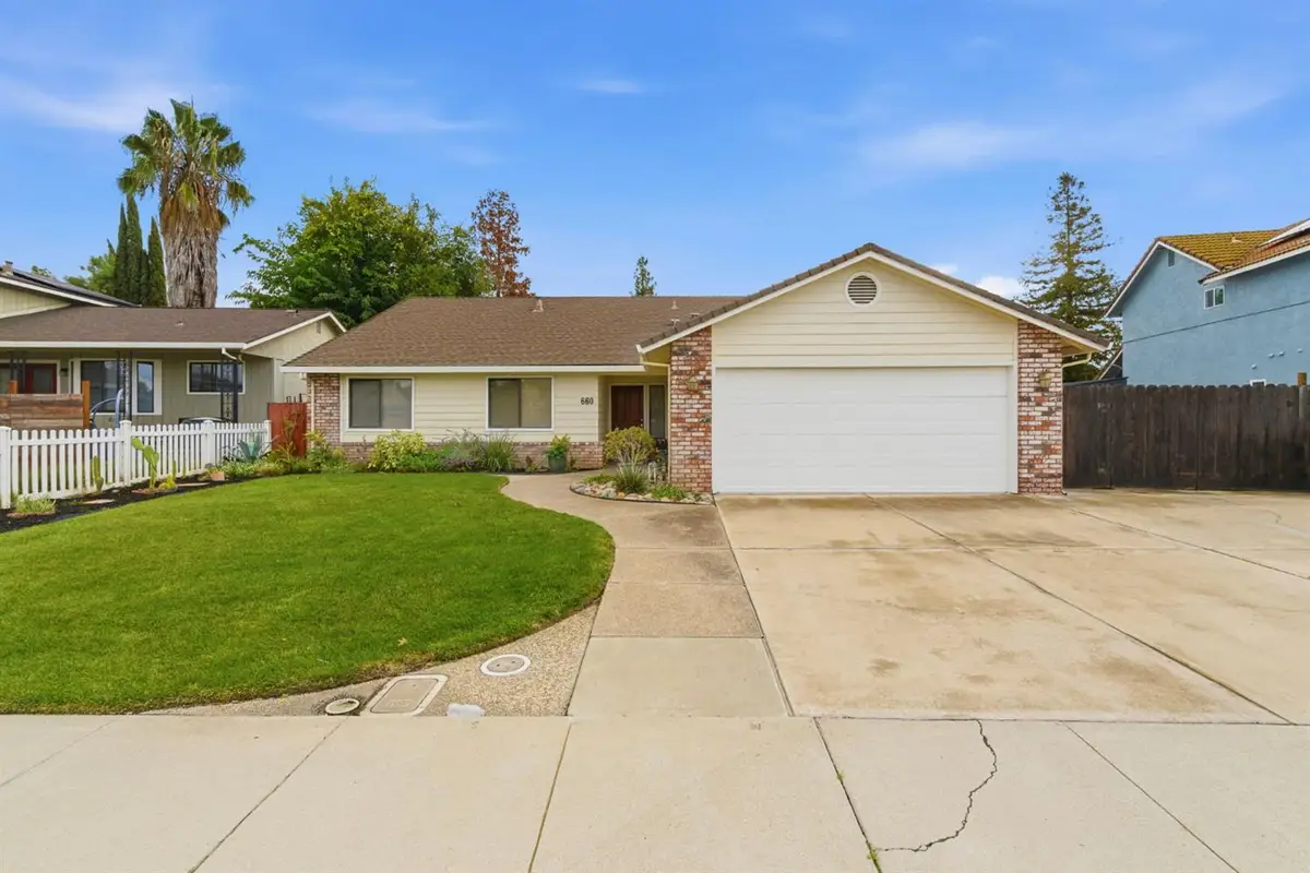 660 Tahoe Street, Manteca, CA 95337 - Image #1