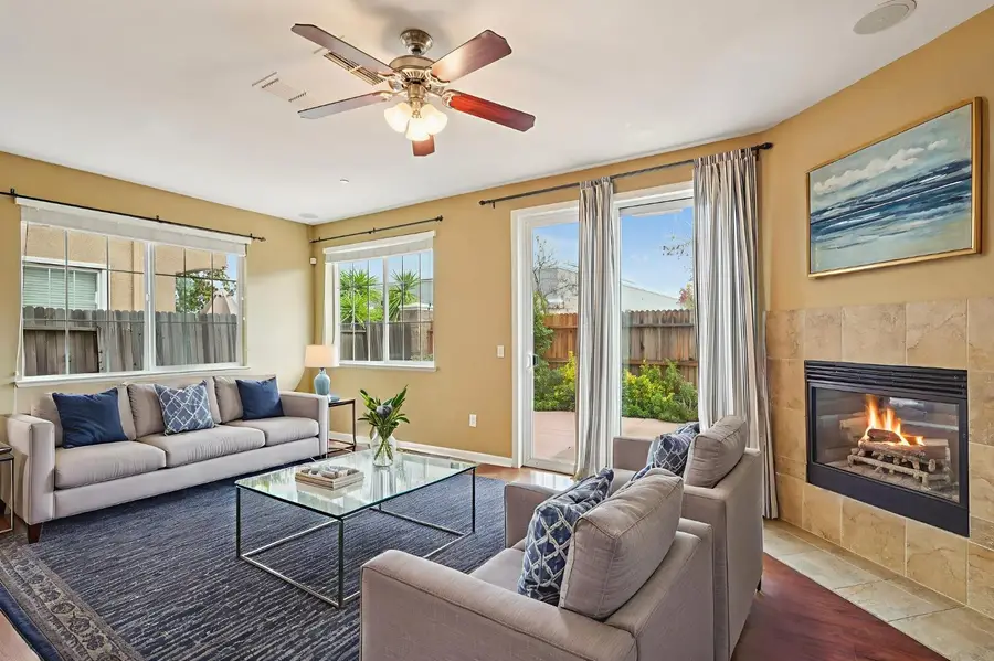 3302 Ferry Circle, Folsom, CA 95630 - Image #3