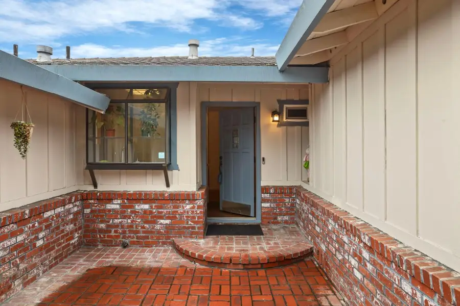 5420 Yorkshire, Stockton, CA 95207 - Image #3