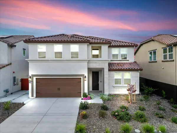 15961 Mavericks Lane, Lathrop, CA 95330