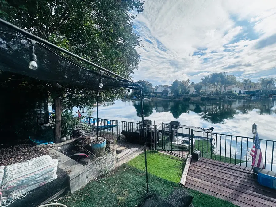 9193 E Laguna Way, Elk Grove, CA 95758 - Image #2