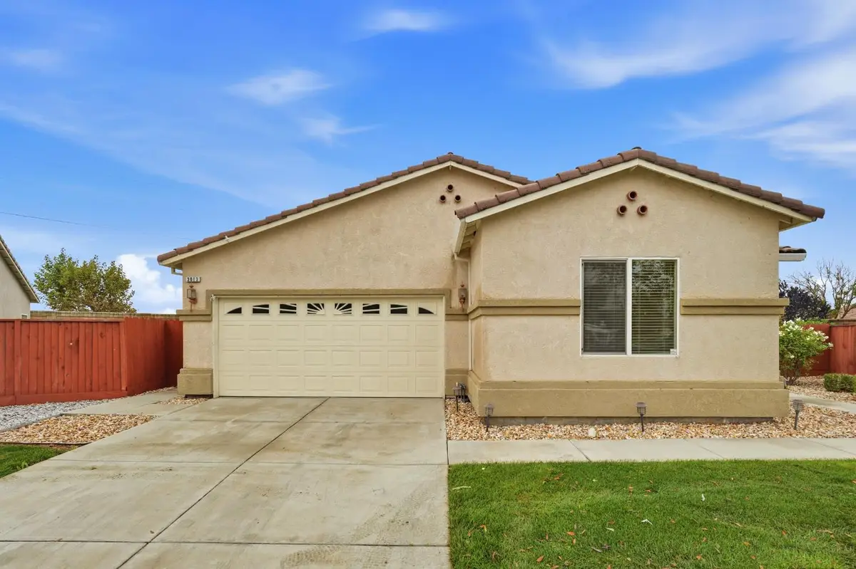 3013 La Vina Circle, Los Banos, CA 93635 - Image #1