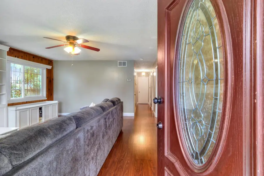 1518 Victor Way, Modesto, CA 95351 - Image #3