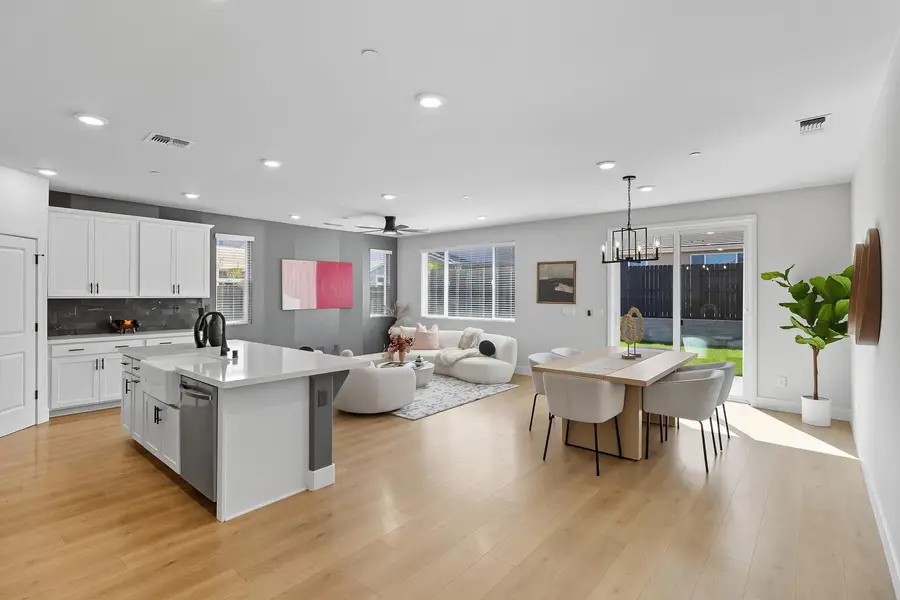 217 Cordoba Court, Lincoln, CA 95648 - Image #3