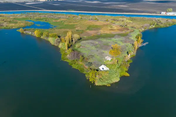 999511 W Rindge Road, Stockton, CA 95206