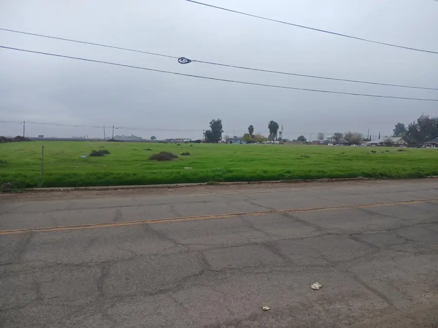 22022 6th Street, Dos Palos, CA 93620 - Image #2