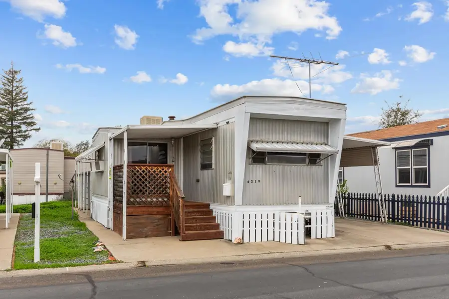 6219 Calgary Avenue, Sacramento, CA 95841 - Image #2