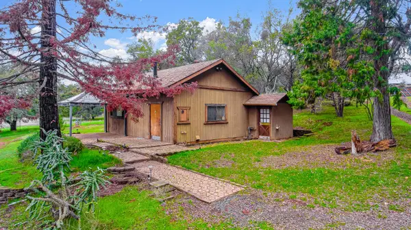 1800 Buckhorn Lane, Rescue, CA 95672