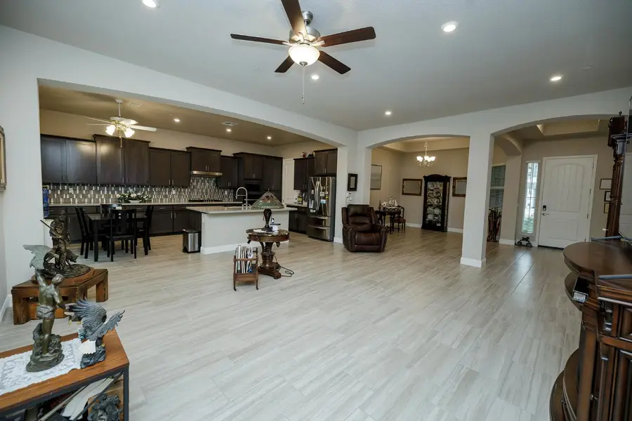 2911 Zinnia Way, Lodi, CA 95242 - Image #2