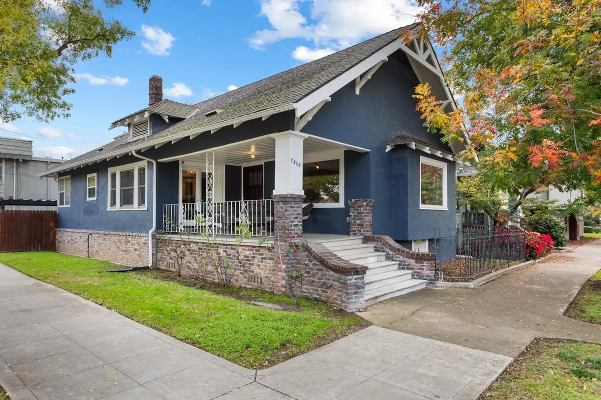 2530 T Street, Sacramento, CA 95816 - Image #1