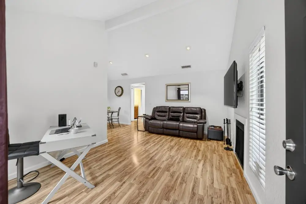 6060 Gloria Drive #19, Sacramento, CA 95822 - Image #1