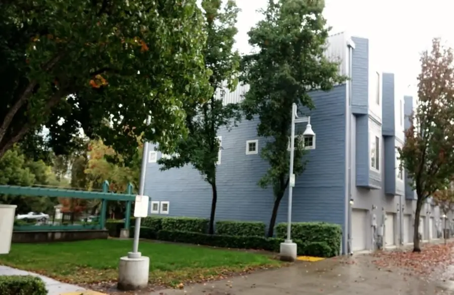 423 Harriet Lane, West Sacramento, CA 95605 - Image #2