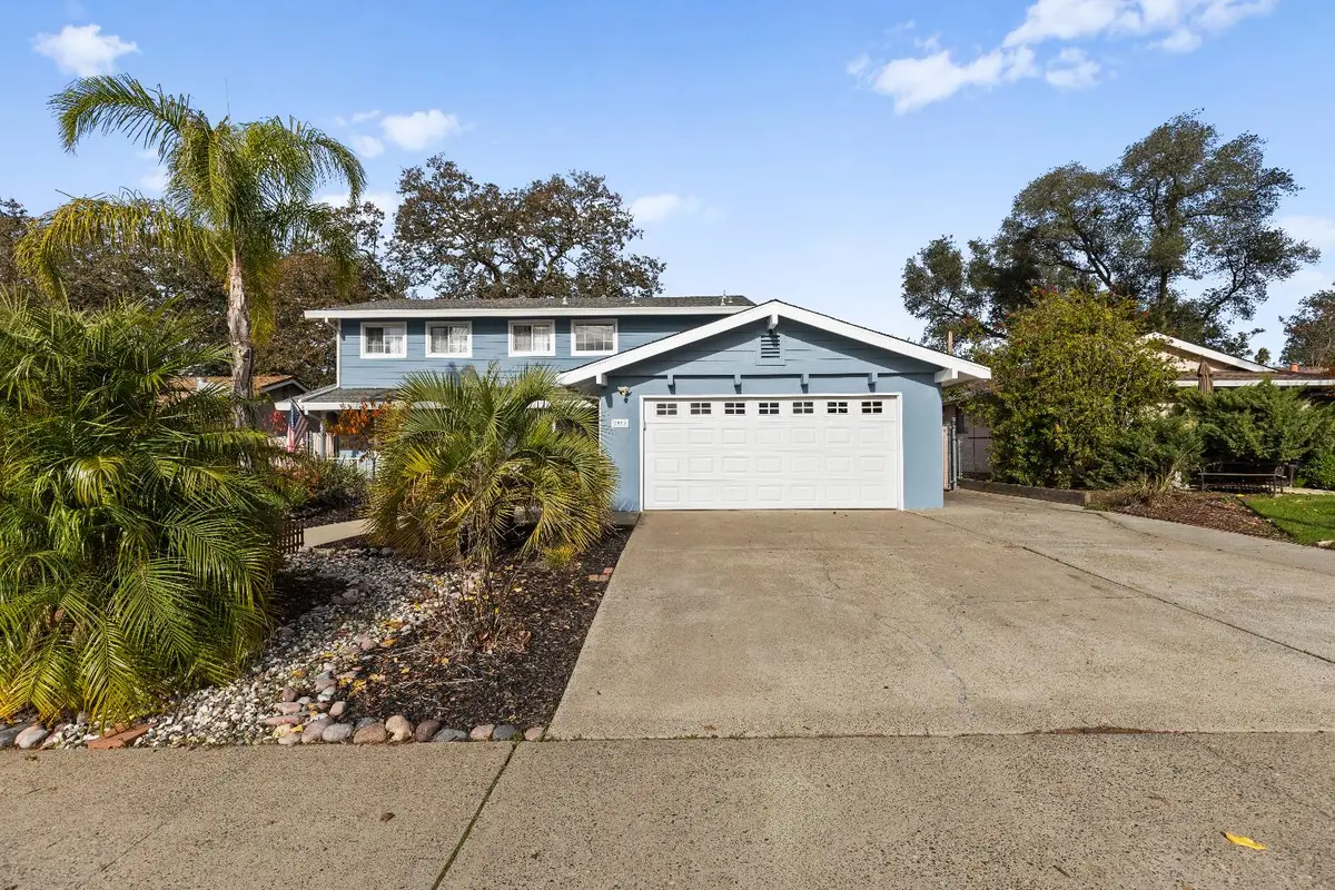 4979 Hillridge Way, Fair Oaks, CA 95628 - Image #1