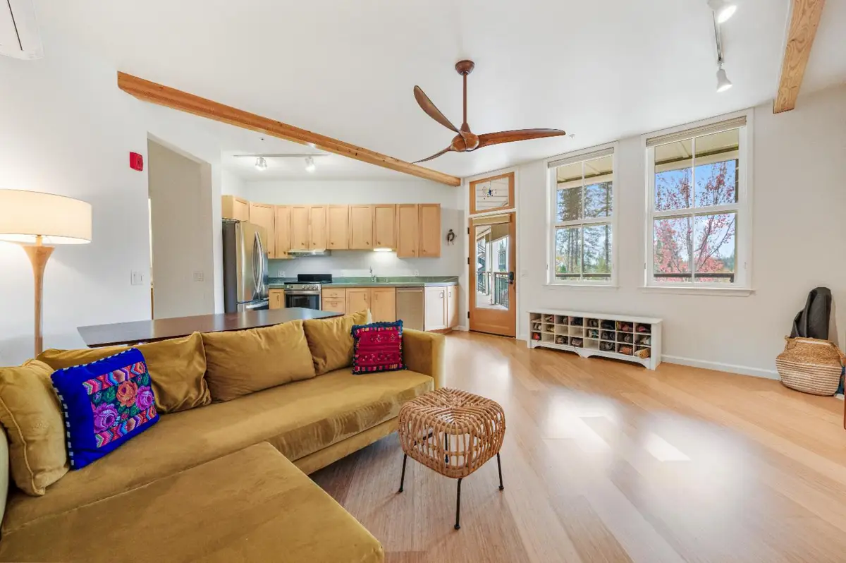 800 Freeman Lane #207, Grass Valley, CA 95949 - Image #1