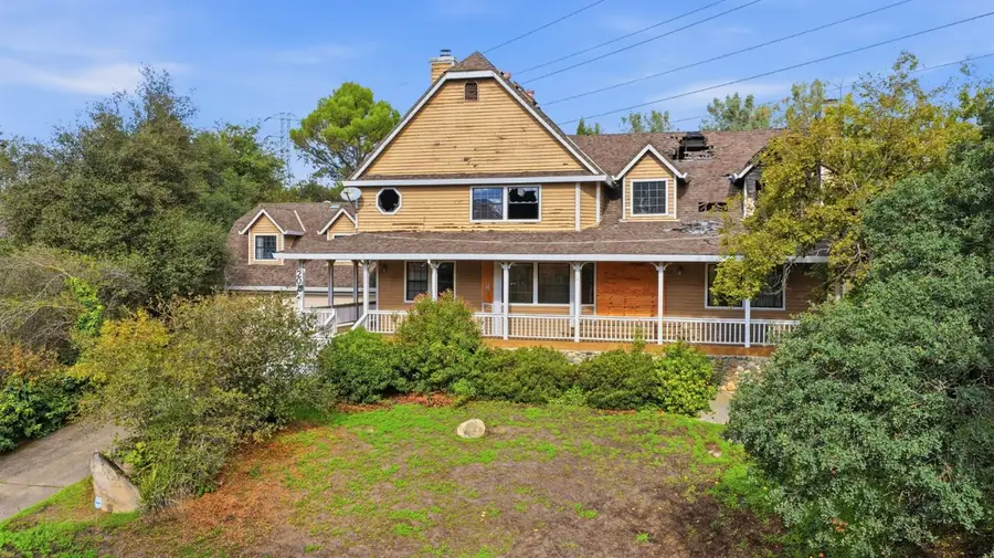 202 Gainsborough Circle, Folsom, CA 95630 - Image #2