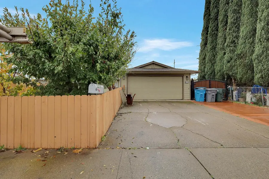 5270 Aspen Way, Olivehurst, CA 95961 - Image #2