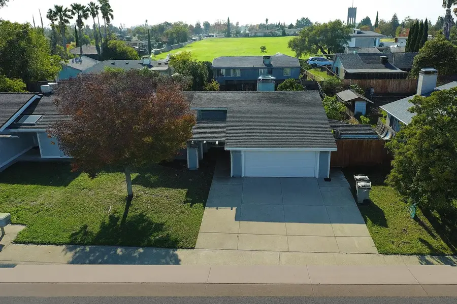 5260 Euler Way, Sacramento, CA 95823 - Image #2