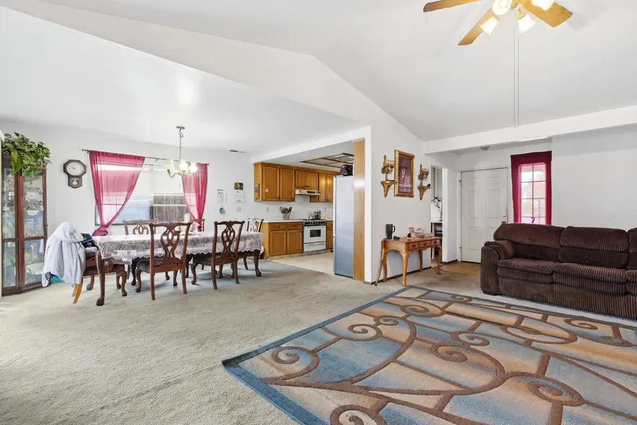 932 Arambel Drive, Patterson, CA 95363 - Image #3