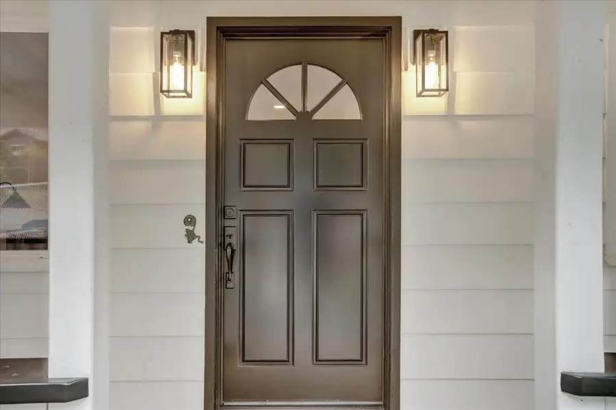 11090 Brunswick Drive, Grass Valley, CA 95945 - Image #3