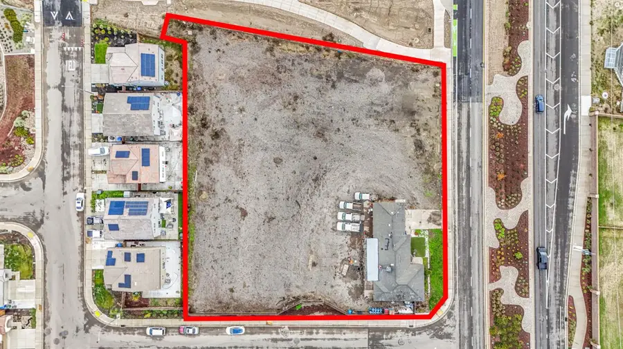 380 N Airport Way, Manteca, CA 95337 - Image #2