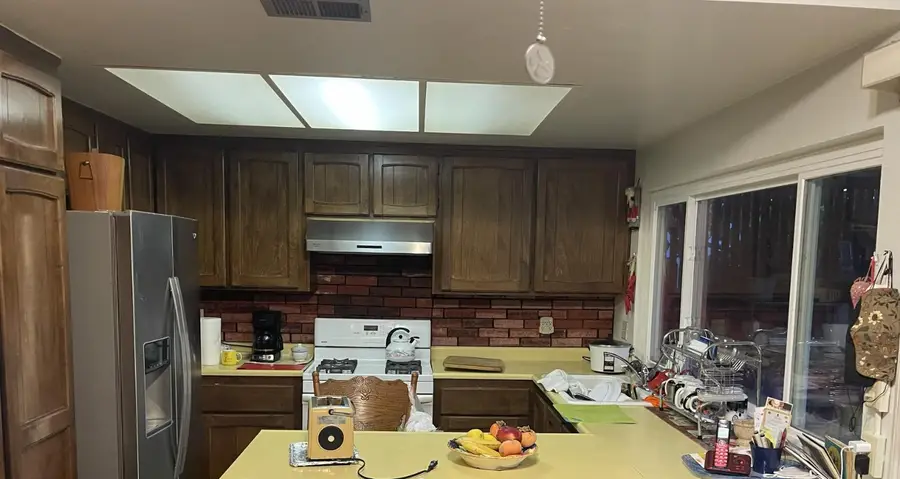 2852 Rascommon Way, Sacramento, CA 95827 - Image #3