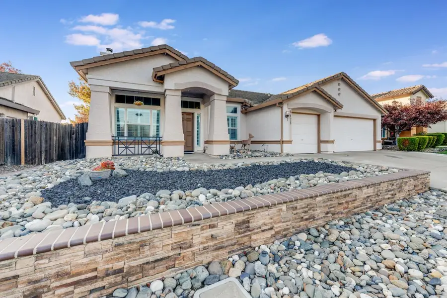 8478 Alameda Park Drive, Elk Grove, CA 95624 - Image #2