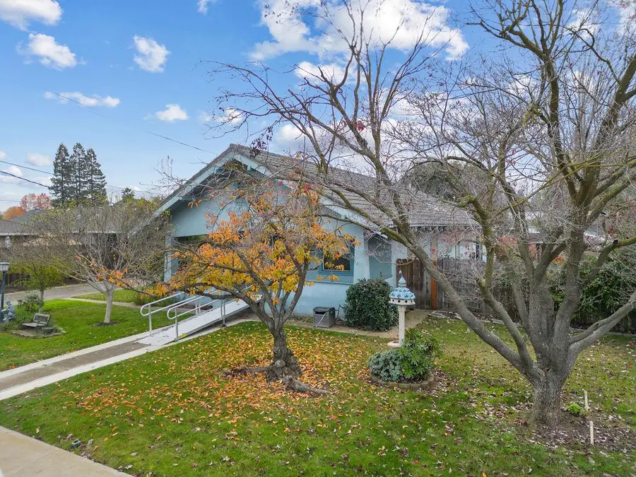 1223 Poplar Street, Oakdale, CA 95361 - Image #3