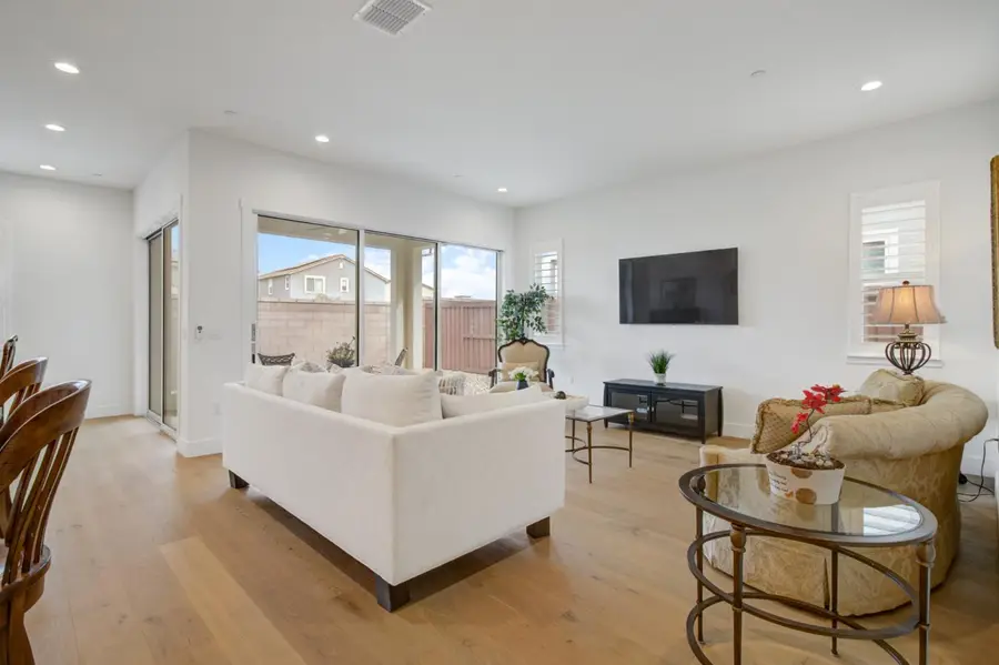 3622 Edgewood Court, Folsom, CA 95630 - Image #2