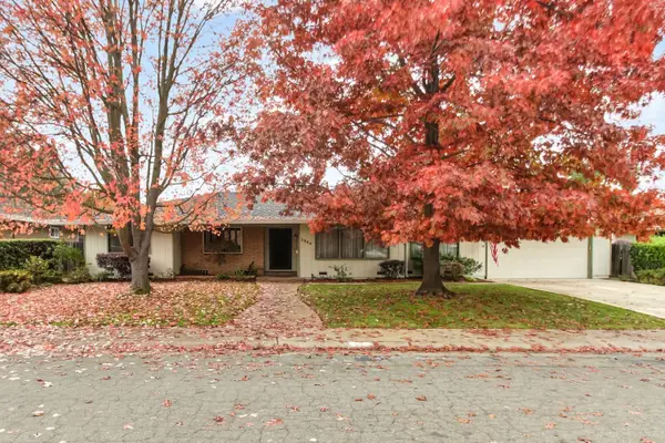 2964 Marco Way, Carmichael, CA 95608