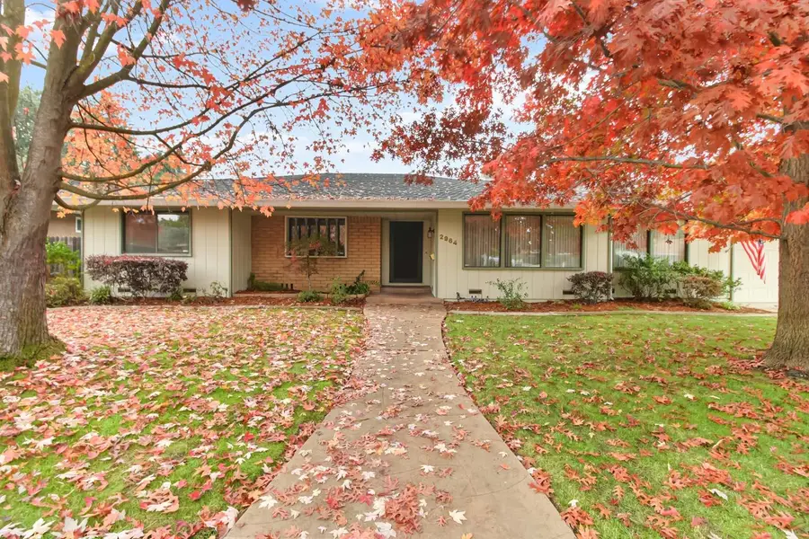 2964 Marco Way, Carmichael, CA 95608 - Image #2